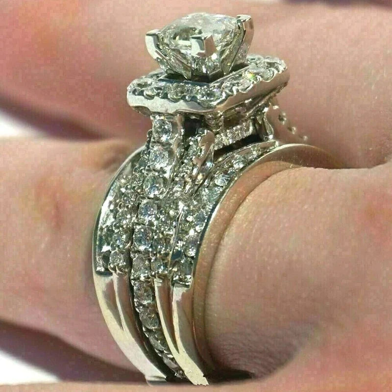 Huitan Women's CZ Wedding Band – Sparkling Cubic Zirconia Ring