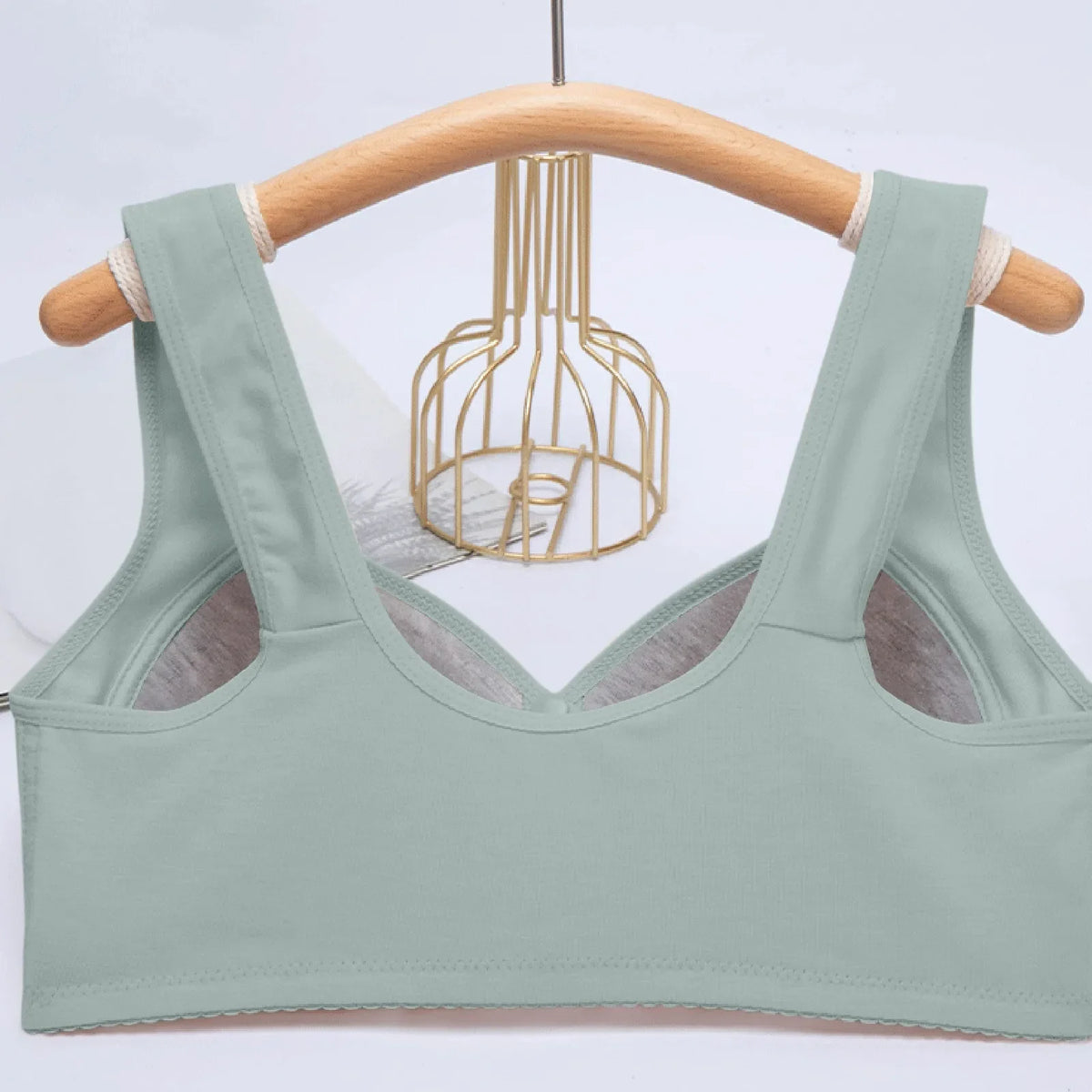 Plus Size Wireless Bra – Breathable Floral Lightly Padded Support