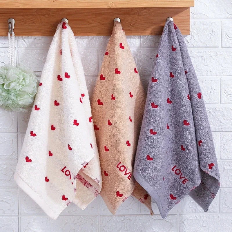 Soft Quick-Dry Cotton Face Towel | Heart Pattern Fingertip Towel