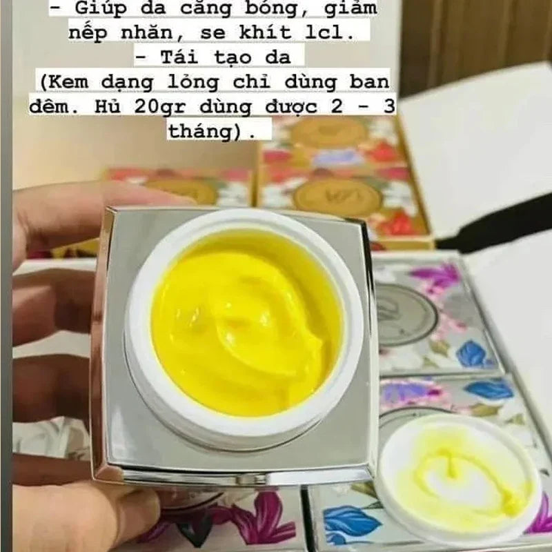 Day & Night Whitening Cream – Dark Spots, Pores & Anti-Aging