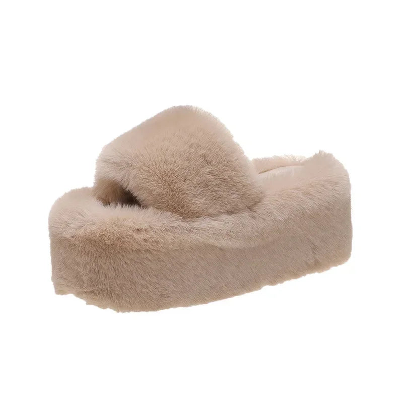 Women's Fluffy Platform Slides – Luxury Plush Fur Slippers