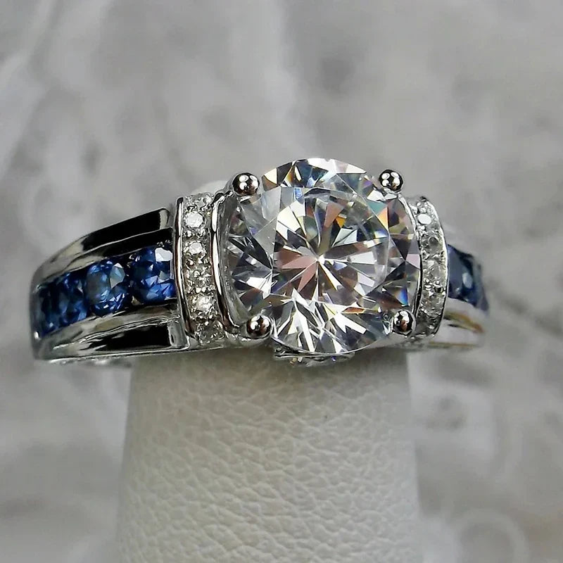Huitan Cubic Zirconia Vintage Ring – White & Blue | Sizes 5–14
