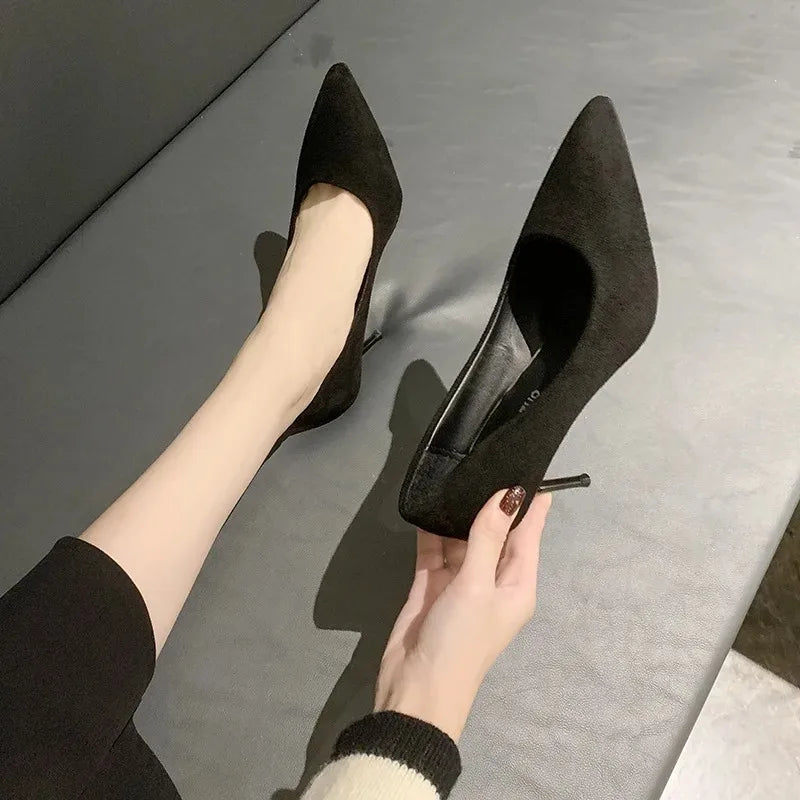 Black Stiletto Pumps – Pointed Toe High Heel Slip-On Shoes