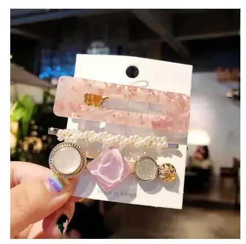 Korean Pearl Hair Clips – Gold Geometric Acrylic Barrettes 4 Sets