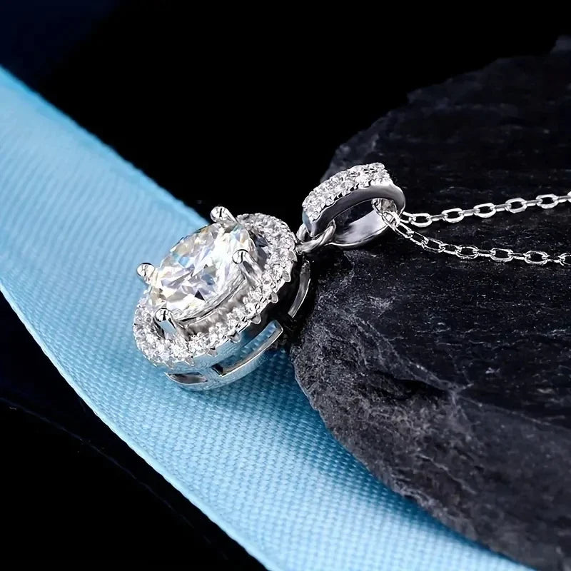 Huitan CZ Pendant Necklace – Crystal Wedding Jewelry for Women
