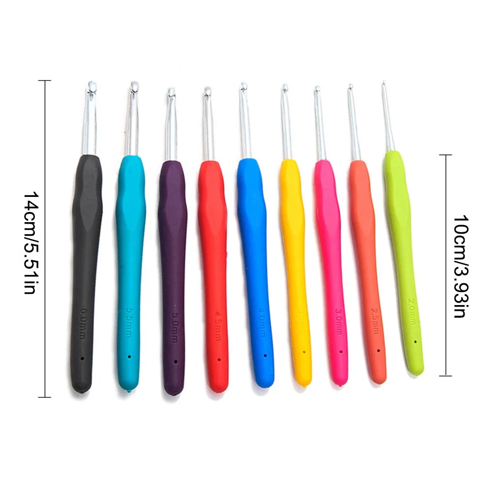 Tpr Crochet 2 0- 9-Piece Soft Handle Hand Woven Rainbow Aluminum