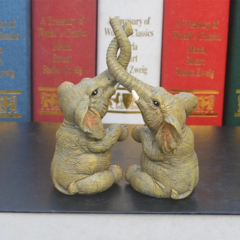 Elephant Couple Figurine – Resin Home Décor Statue Ornament