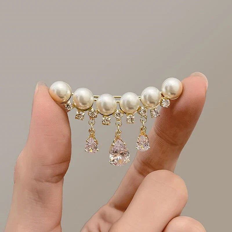 Elegant White Crystal Pearl Brooch | Gold Rhinestone Tassel Pin