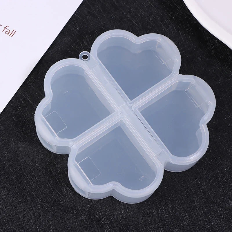 Four-Leaf Clover 4-Grid Portable Pill Organizer Box