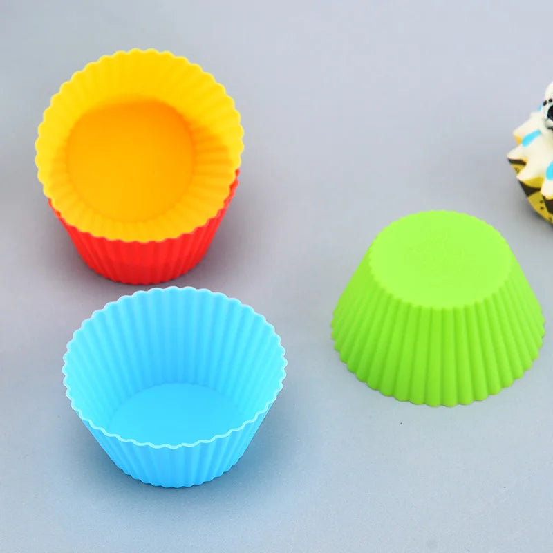 6-Piece Silicone Cupcake & Muffin Baking Molds – Reusable DIY