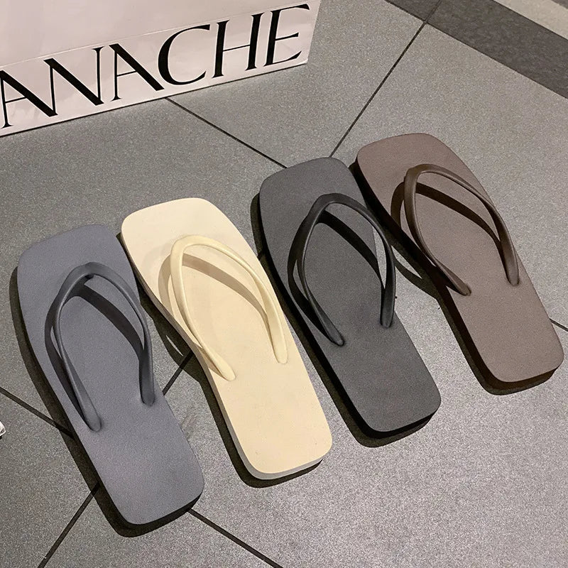Men's Thick Sole Flip Flops | Non-Slip Beach & Indoor Slippers
