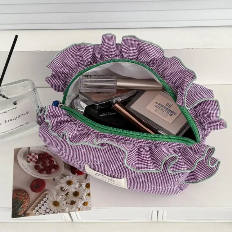 Women's Vintage Gingham Cosmetic Bag – Large Travel Organizer