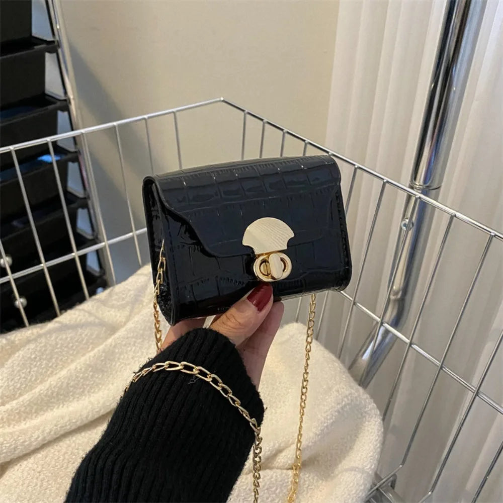 Mini Chain Shoulder Bag – Women's Crossbody Coin Purse Baguette