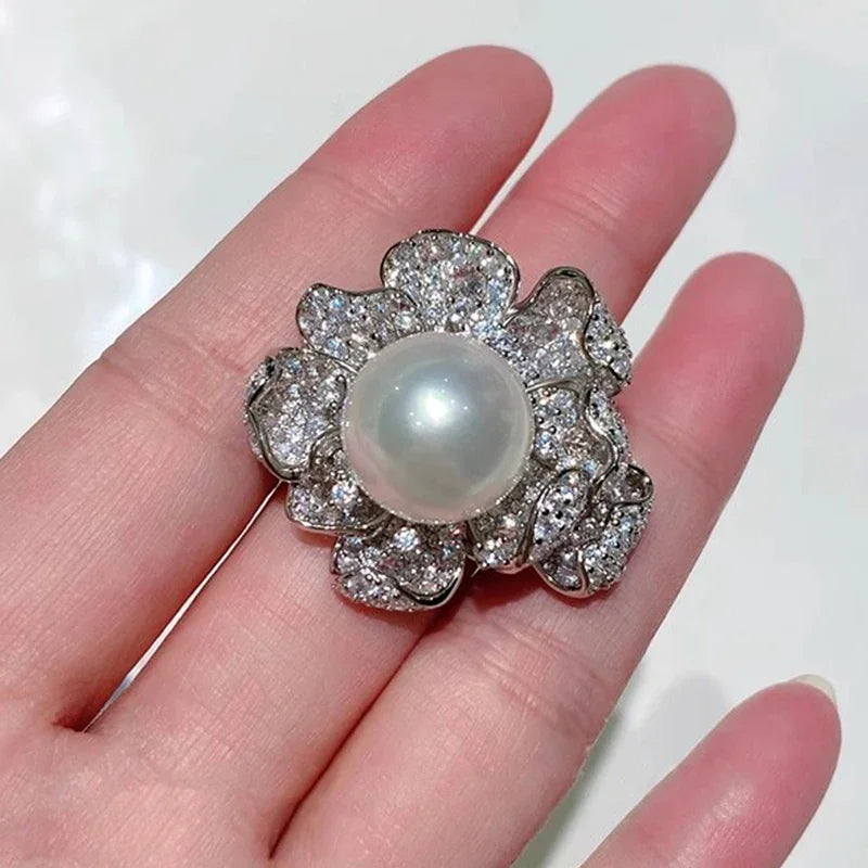 Huitan Pearl Flower Ring Women – Elegant CZ Wedding Band
