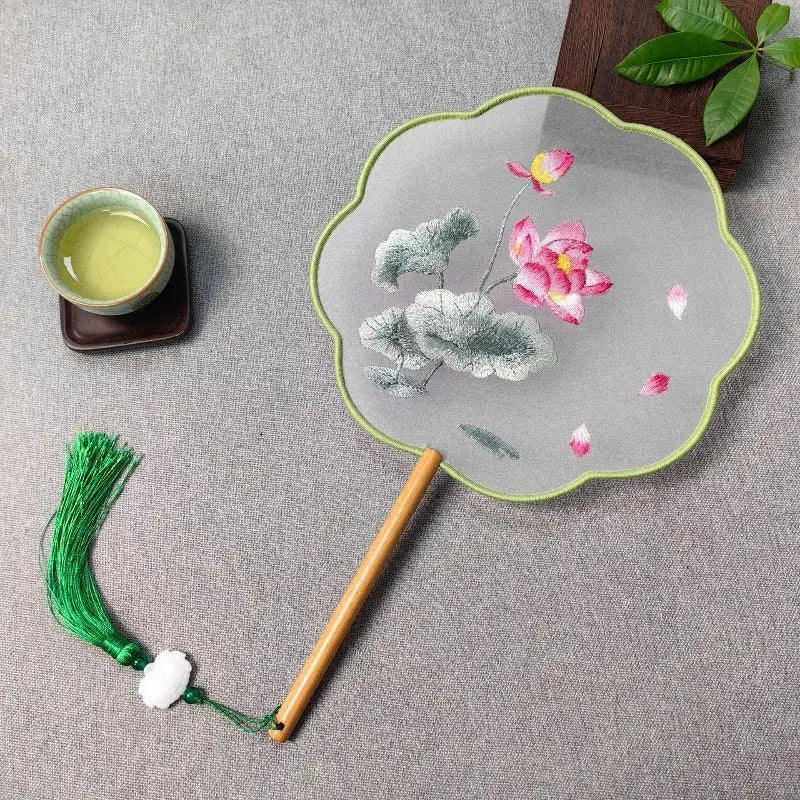 Su Embroidery Silk Round Hand Fan – Wooden Handle & Tassel