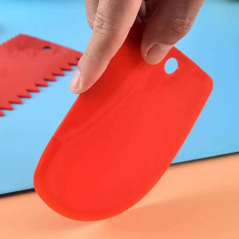 3-Piece Plastic Dough Scraper Set – Baking & Cake Decorating