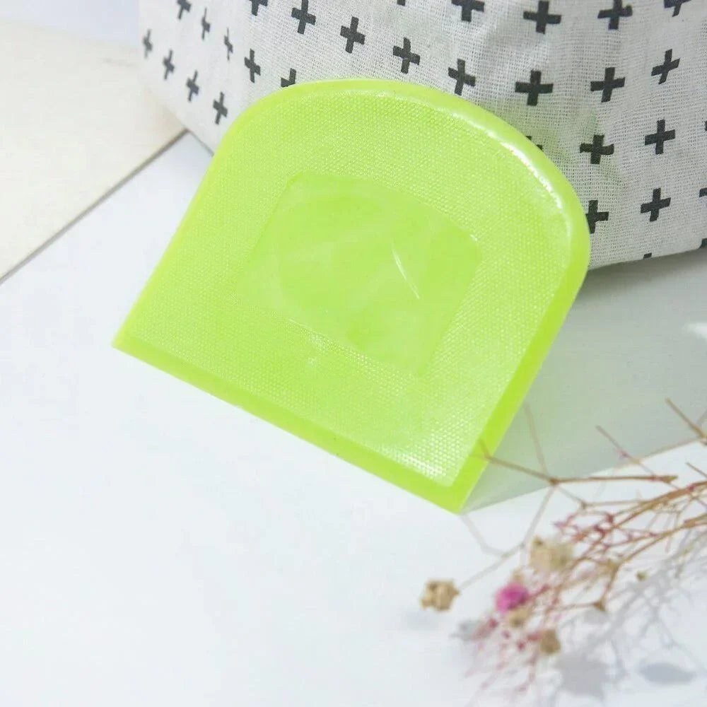 Plastic Dough Weight Cutter Cookie Fondant Bread Pizza Tools Spatula