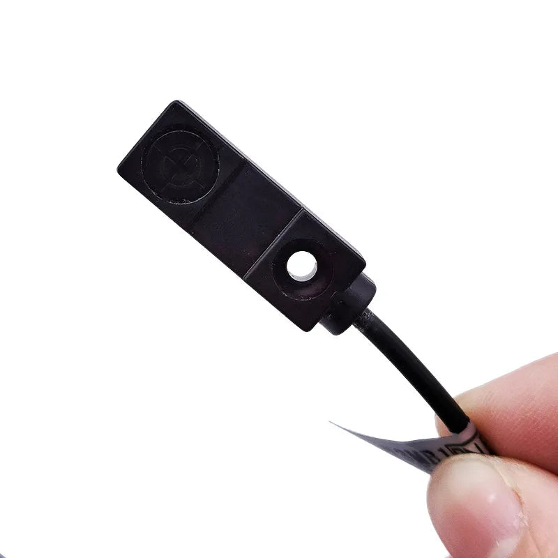 10Pcs Inductive Proximity Sensor 3-Wire NPN PNP NO NC | TL-W Series