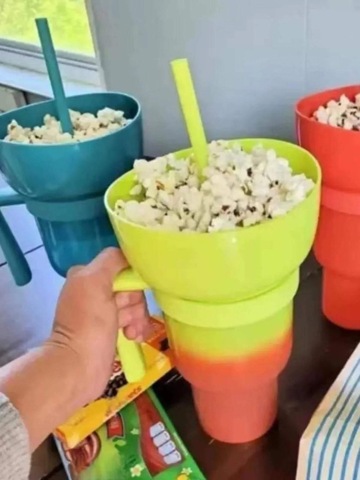 2-in-1 Popcorn Snack & Drink Cup with Handle | KEMORELA