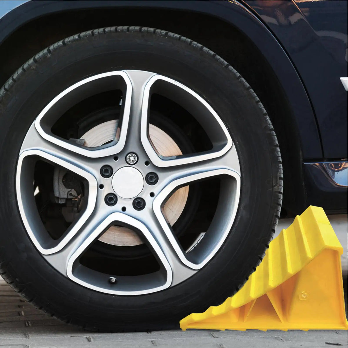 Portable Car Wheel Chock – Anti-Slip Tire Stop Block