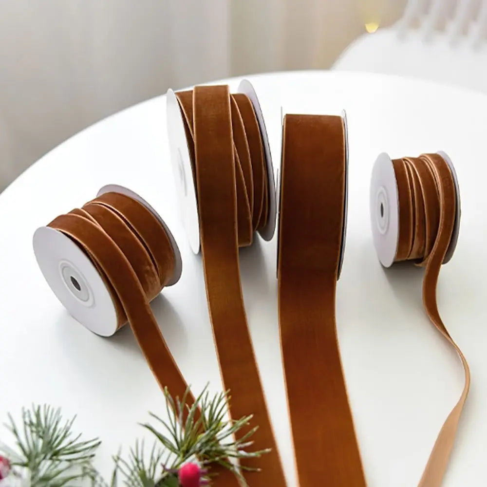 Velvet Christmas Ribbon 1cm x 10m – DIY Gift Wrap & Bow Decor