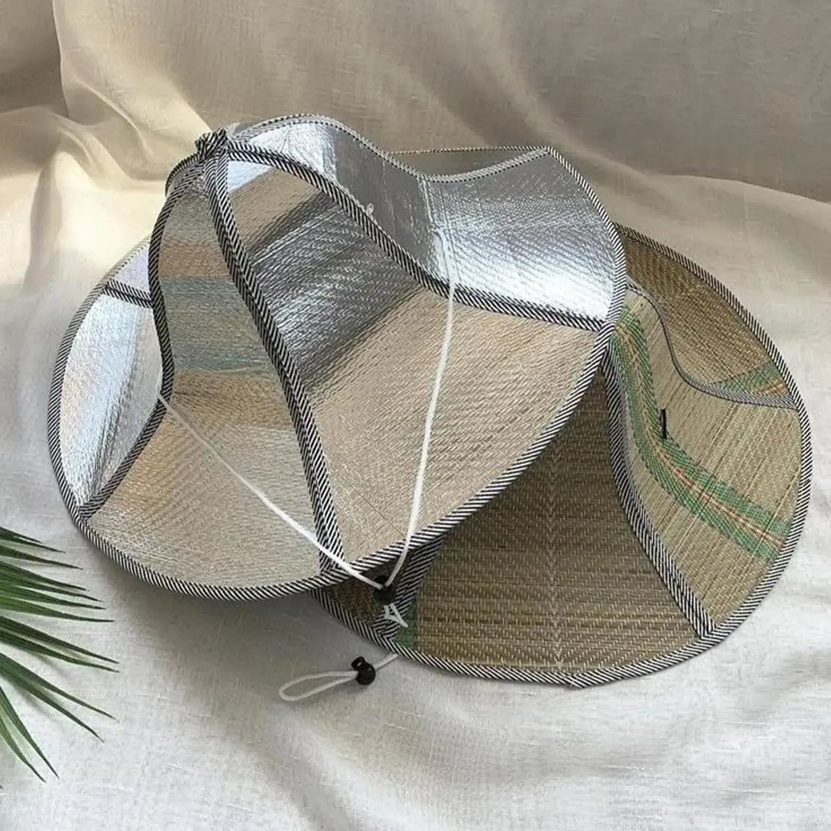Wide Brim Foldable Straw Sun Hat – Unisex Beach & Outdoor
