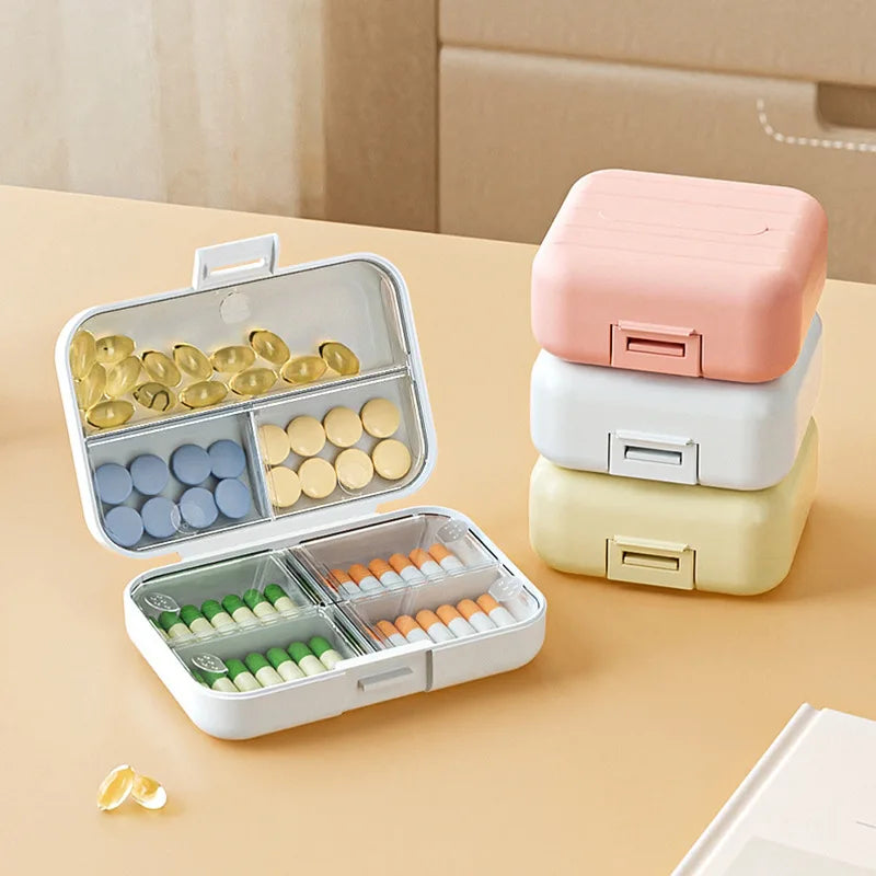 7-Day Weekly Pill Organizer – Compact Lockable Medicine Case