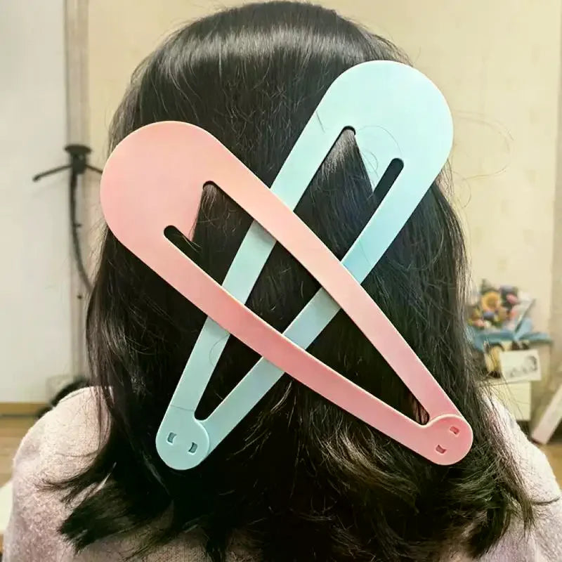 Oversized Giant Hair Clip – Photo Prop & Statement Accessory