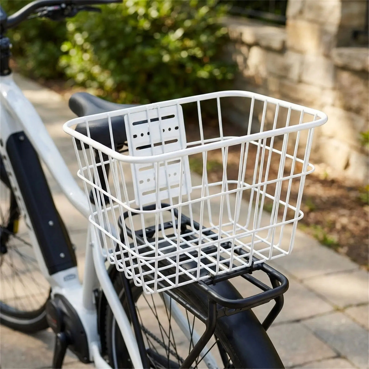 Metal Rear Bike Basket with Lid for Electric Bicycles
