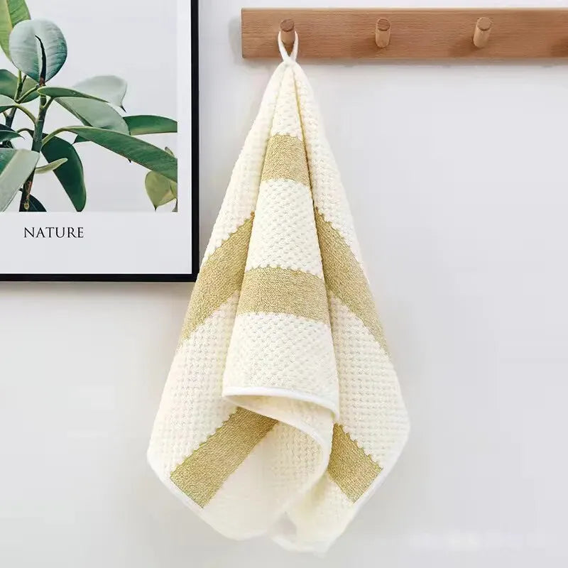 Soft Cotton Terry Bath Towel – Absorbent & Multipurpose