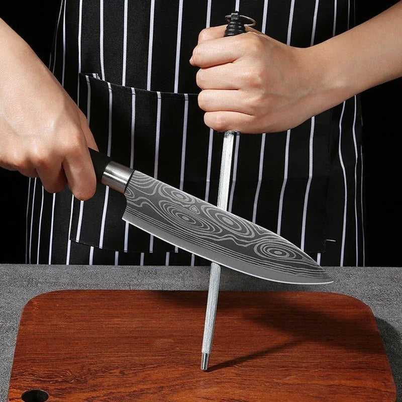 Damascus Pattern Chef Knife – Sharp Stainless Steel Kitchen Blade