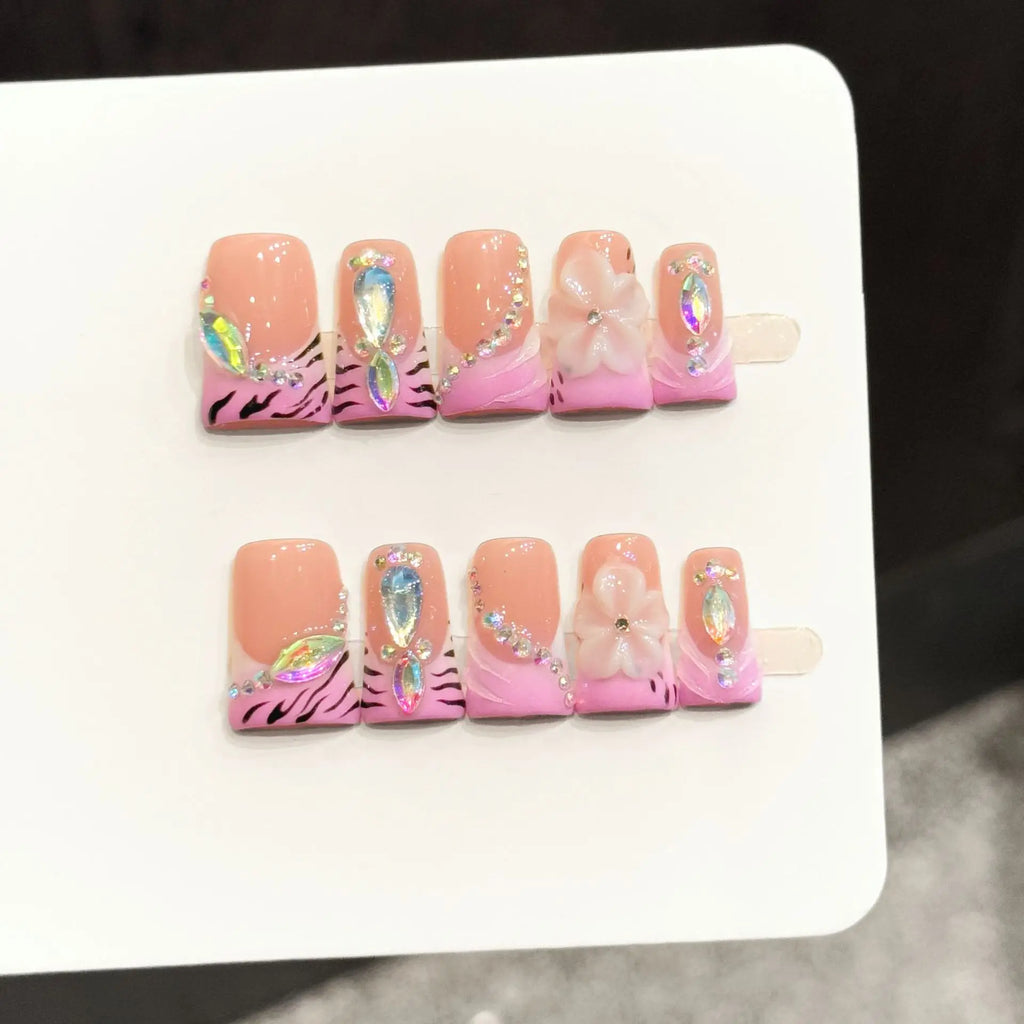 Handmade Press Nails Short Duckbill Fake Pink Gradient Tiger Pattern