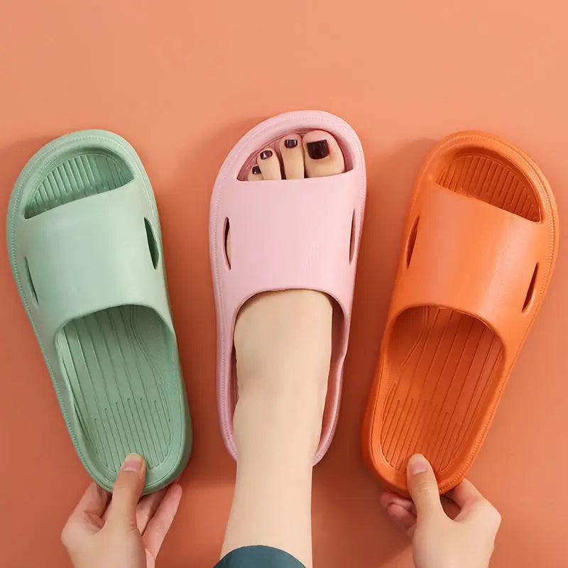 Non-Slip EVA Slides – Lightweight Quick-Dry Open-Toe Slippers