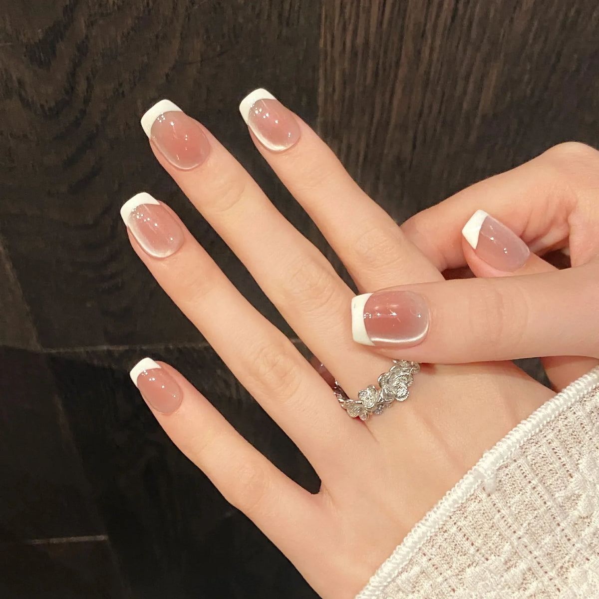 French Cat Eye Press On Nails – Nude Pink Set of 10