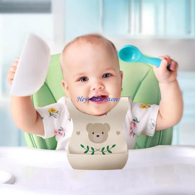 50-Pack Disposable Baby Bibs – Soft, Waterproof Bear Print