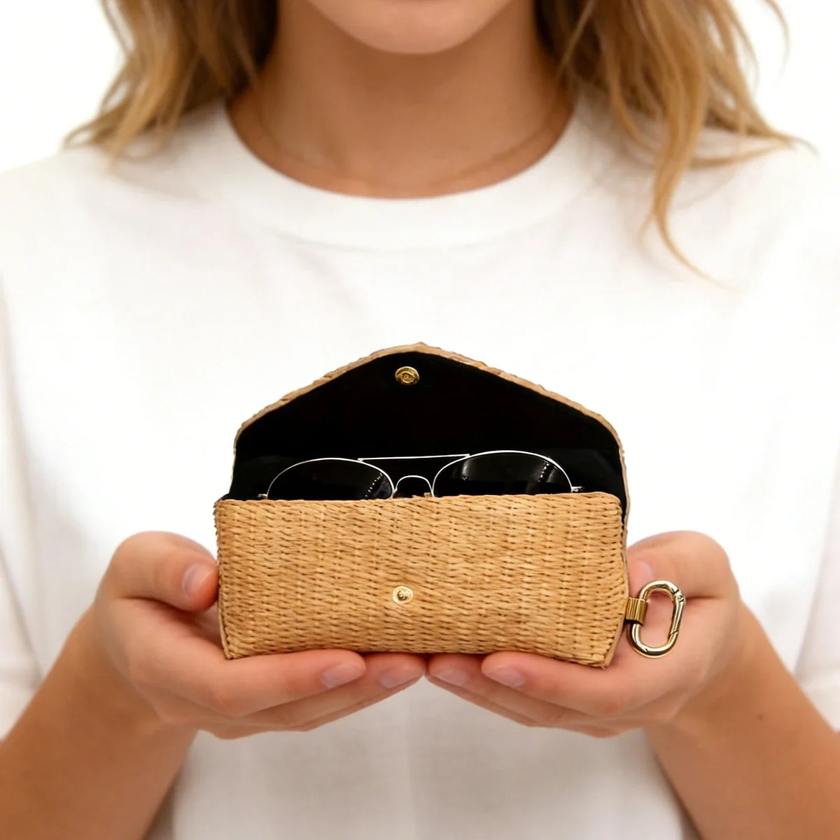 Woven Straw Eyeglass Case Hook Durable PP Material Soft Protective