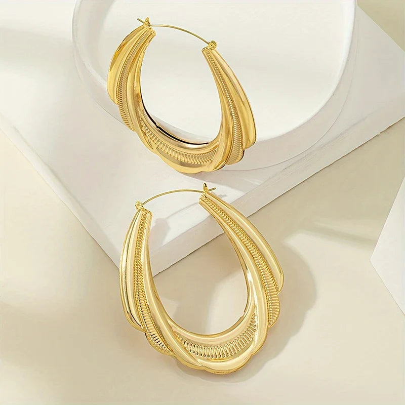 Huitan Textured Hoop Earrings – Geometric Women's Fashion Jewelry