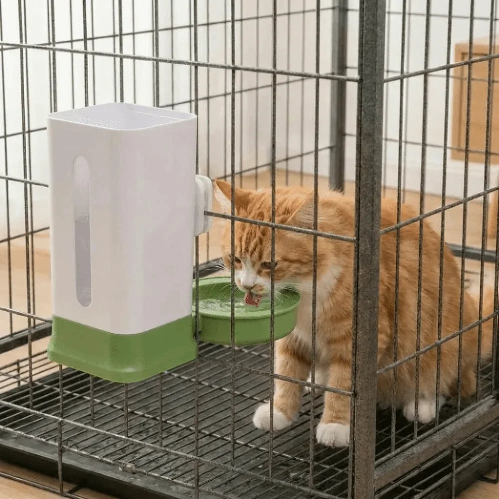 1.5L Cage-Hanging Dog Water Dispenser – Leak-Proof Auto Waterer