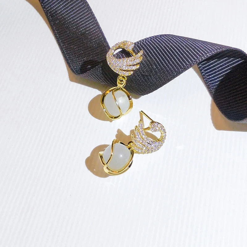 Crystal Swan Drop Earrings – Sparkling Women's Fashion Jewelry