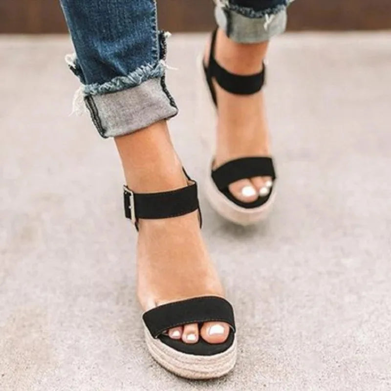 Women's Platform Wedge Sandals – Peep Toe Buckle Strap