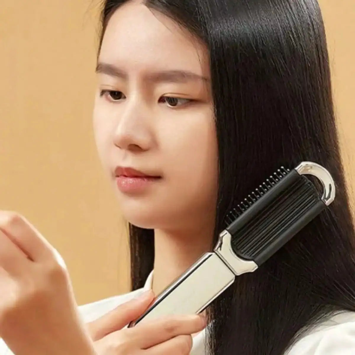 Portable Air Cushion Comb with Makeup Mirror | Travel Brush