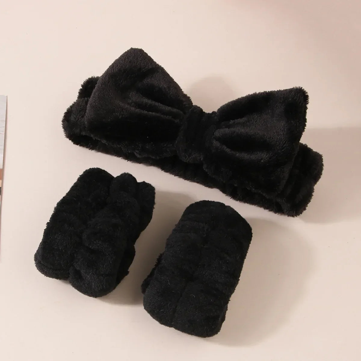 Cute Plush Wristband Hair Tie Makeup Mask Moisture Proof Sleeve Cover