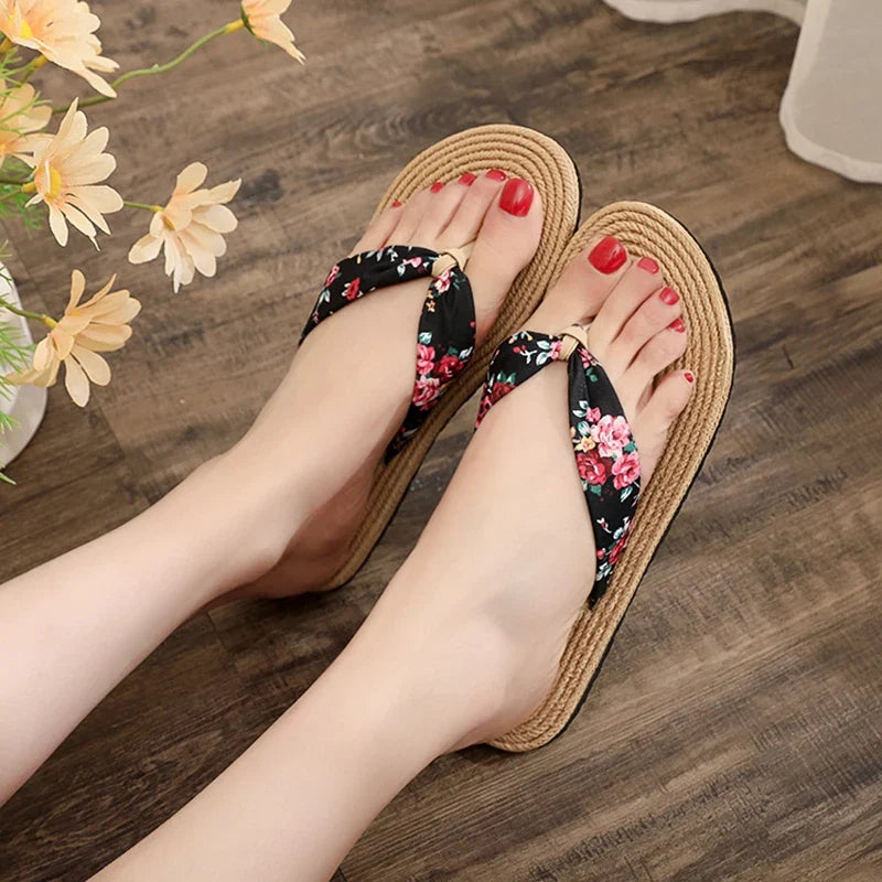 Women's Floral Flip Flops – Beach Flat Slide Sandals