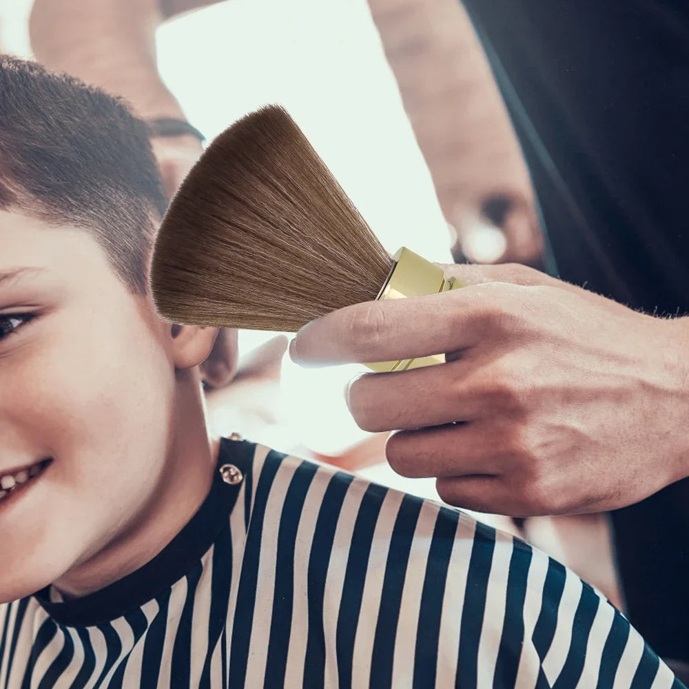 Soft Barber Neck Duster Brush – Salon Hair Sweeping Tool