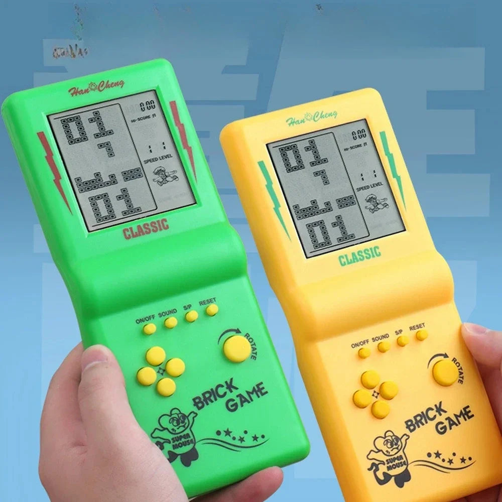 Retro Handheld Game Console | 3.5" Screen & 23 Classic Games