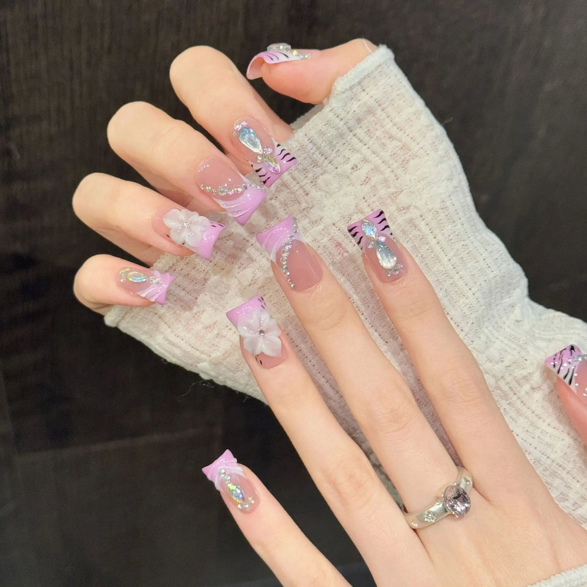 Handmade Press Nails Short Duckbill Fake Pink Gradient Tiger Pattern