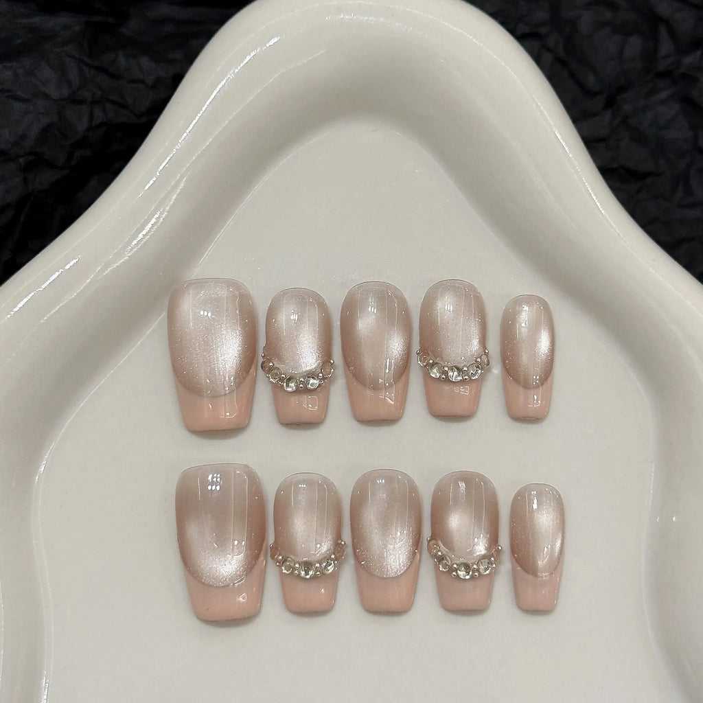 French Cat Eye Press On Nails – 10pc Almond False Nails