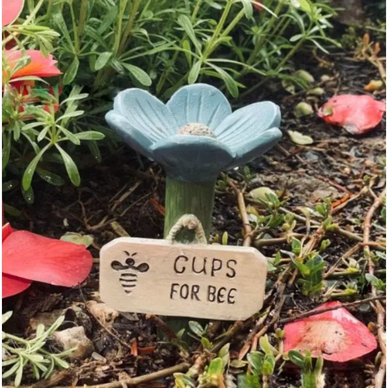Flower Shape Watering Stations Bee Waterers Garden Pollinator Feeder