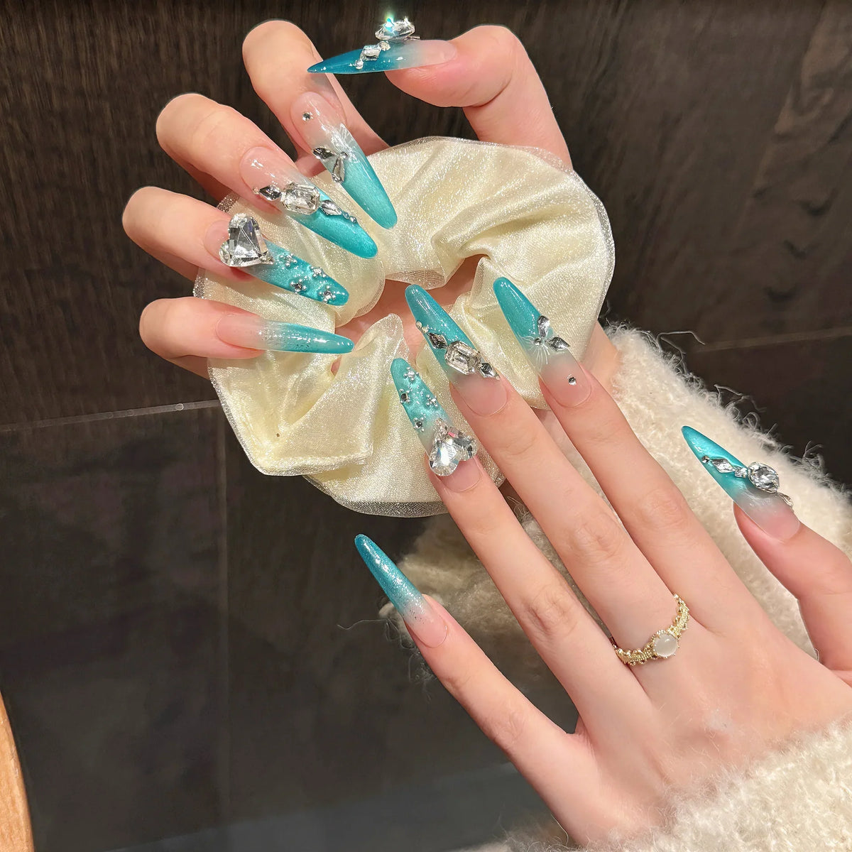 Handmade Press-On Nails | Gradient Blue Cat Eye Crystal Tips