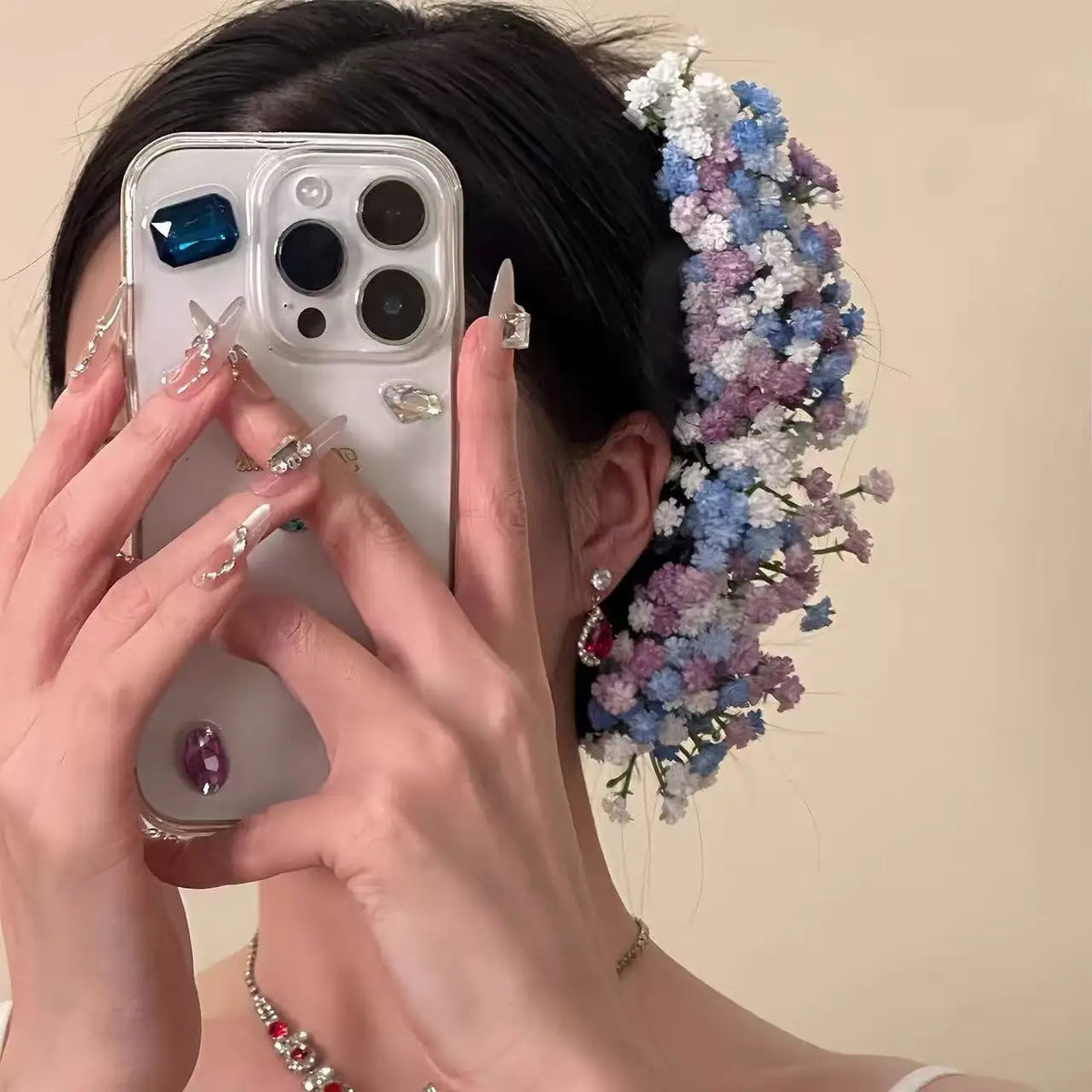 Baby's Breath Flower Hair Clip – Elegant Bridal Hairpin